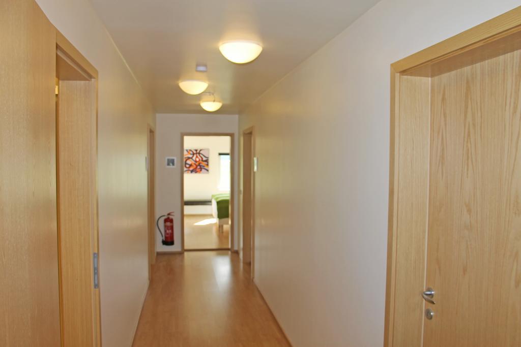 Oendolfsstathir Farm B&B Лейгар Экстерьер фото